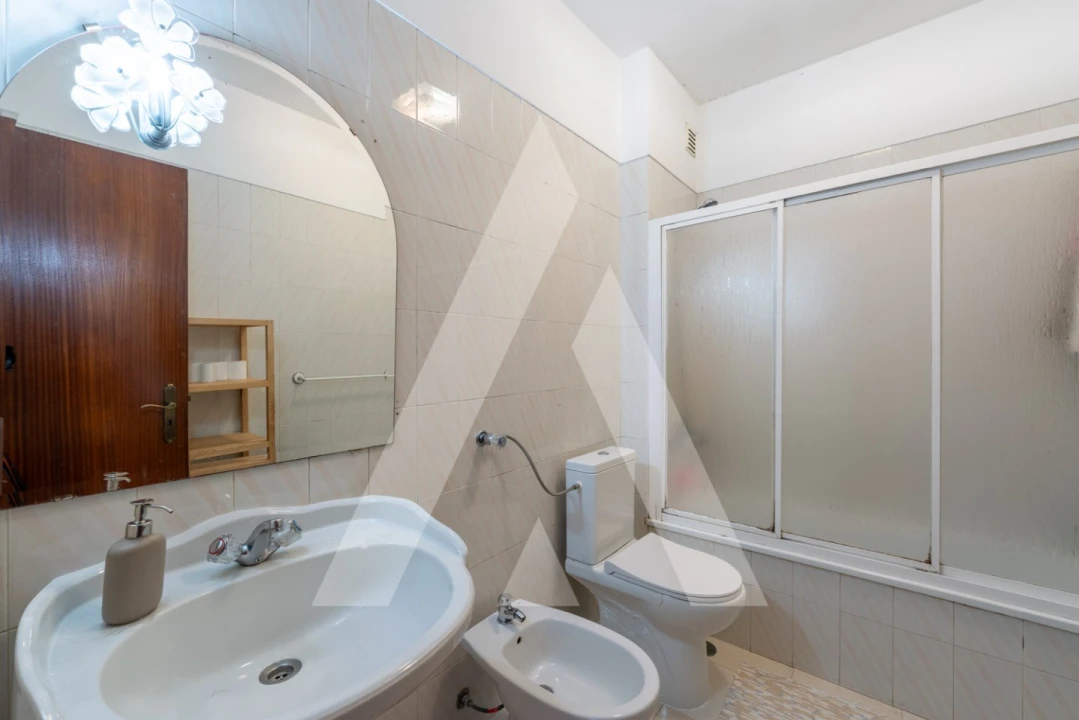 Apartamento T3 para Venda em Odivelas Foto 16