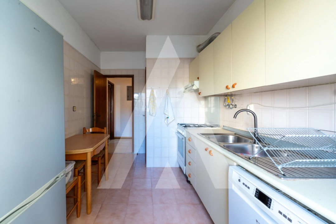 Apartamento T3 para Venda em Odivelas Foto 21