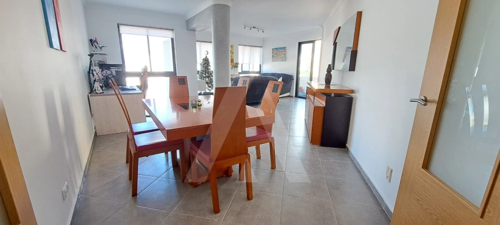 Apartamento T4 para Venda em Faro (Sé e São Pedro) Foto 2