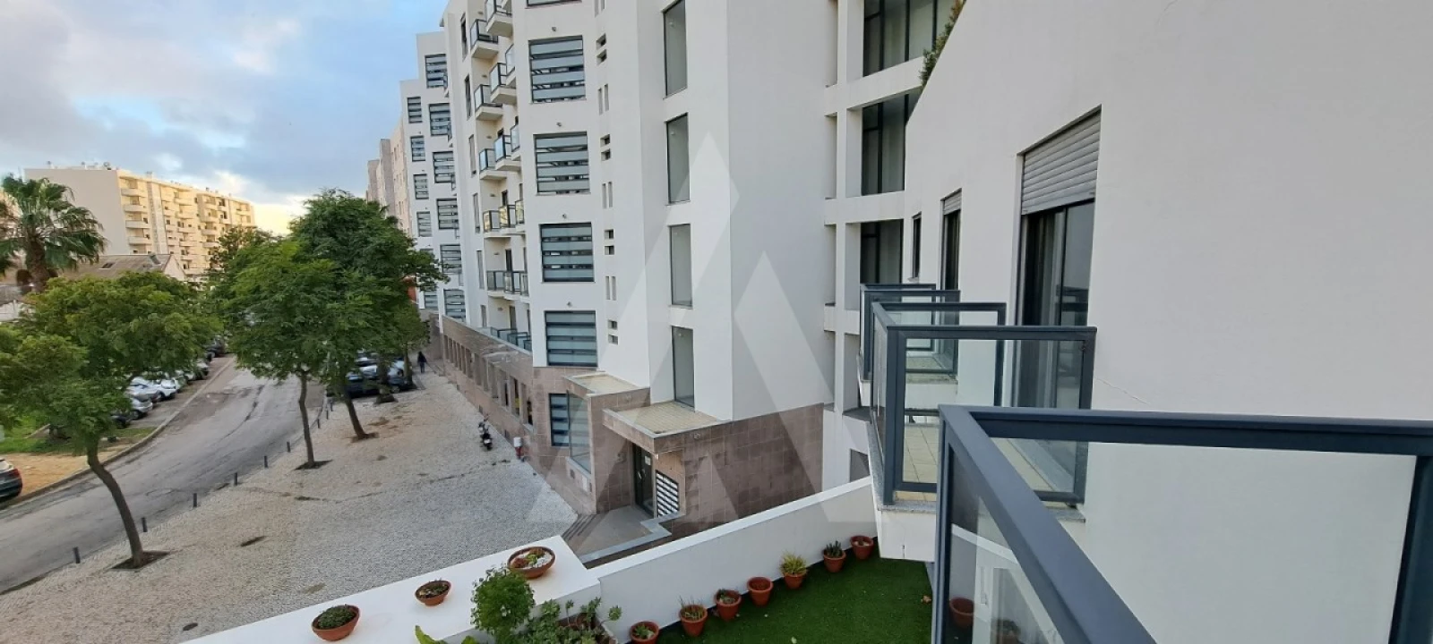 Apartamento T4 para Venda em Faro (Sé e São Pedro) Foto 3