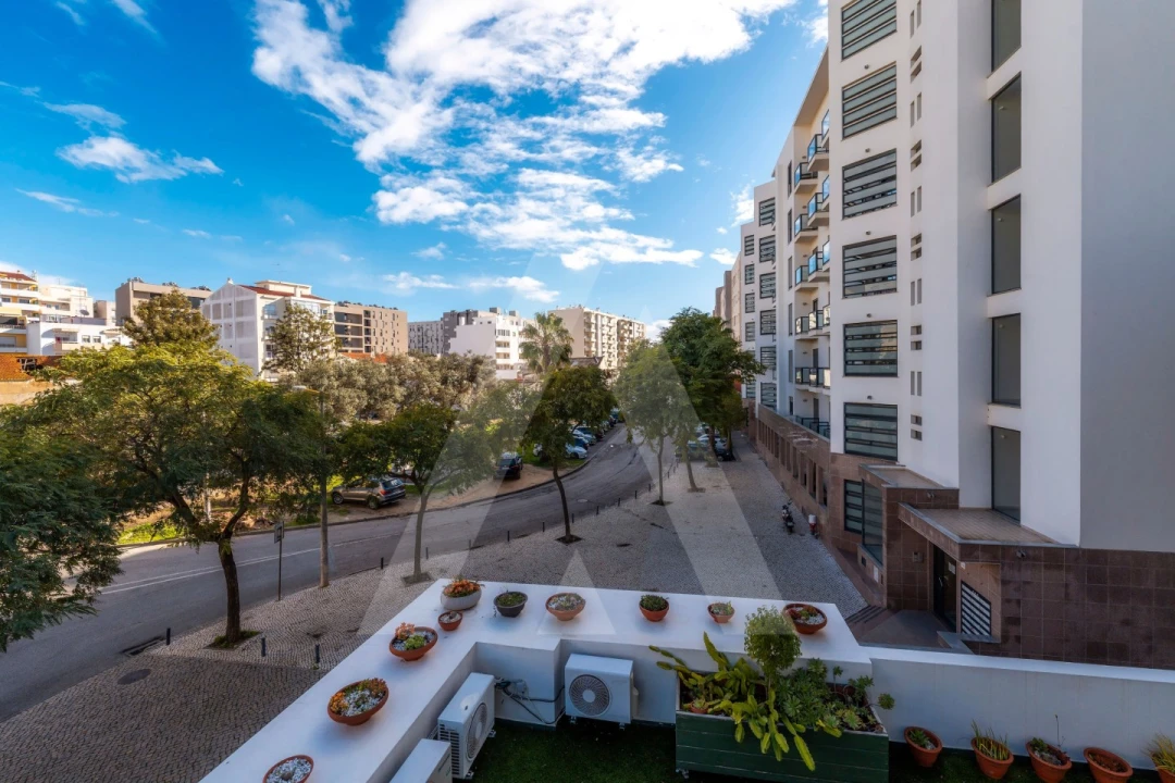 Apartamento T4 para Venda em Faro (Sé e São Pedro) Foto 9