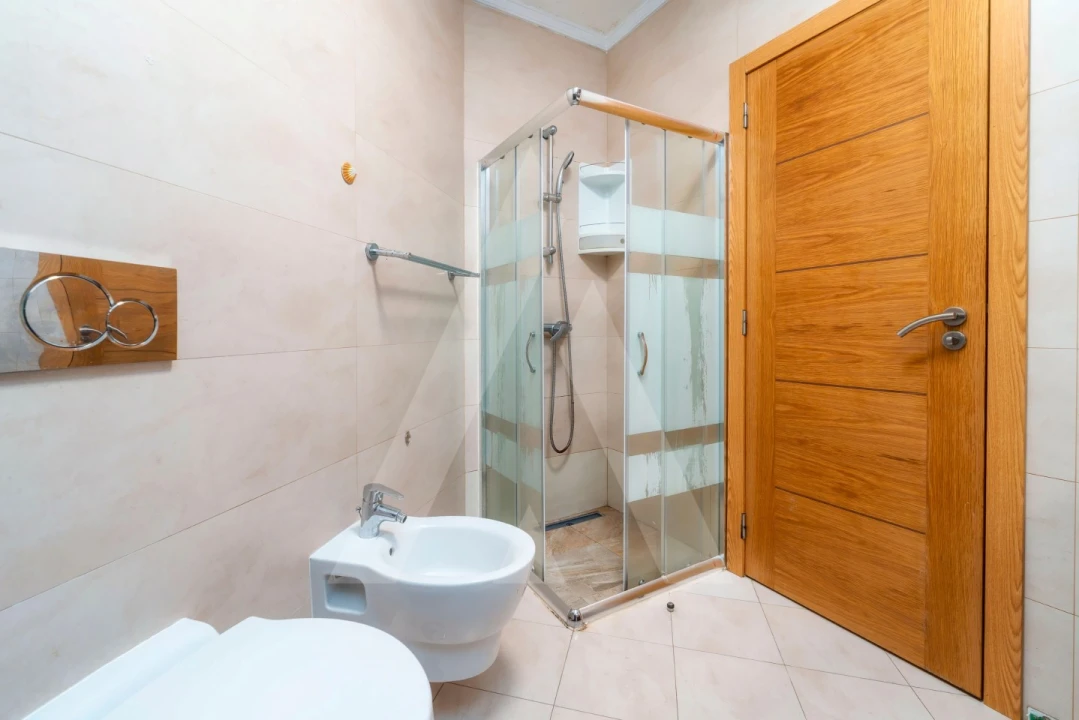 Apartamento T4 para Venda em Faro (Sé e São Pedro) Foto 27