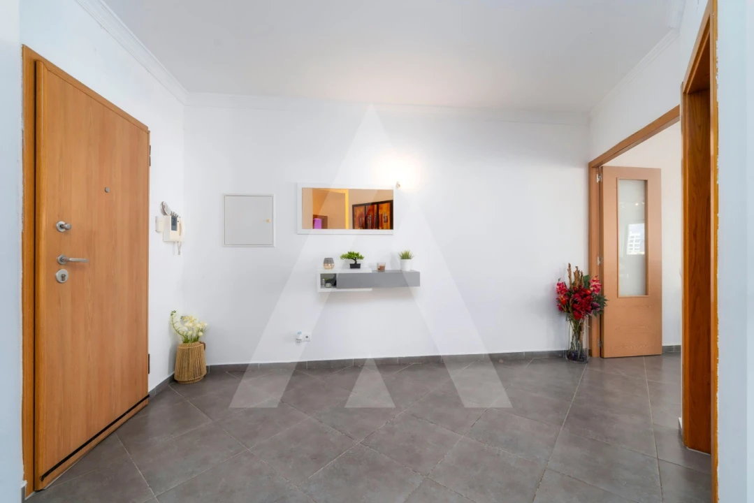 Apartamento T4 para Venda em Faro (Sé e São Pedro) Foto 42