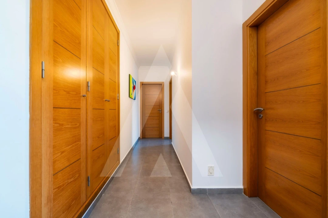 Apartamento T4 para Venda em Faro (Sé e São Pedro) Foto 43