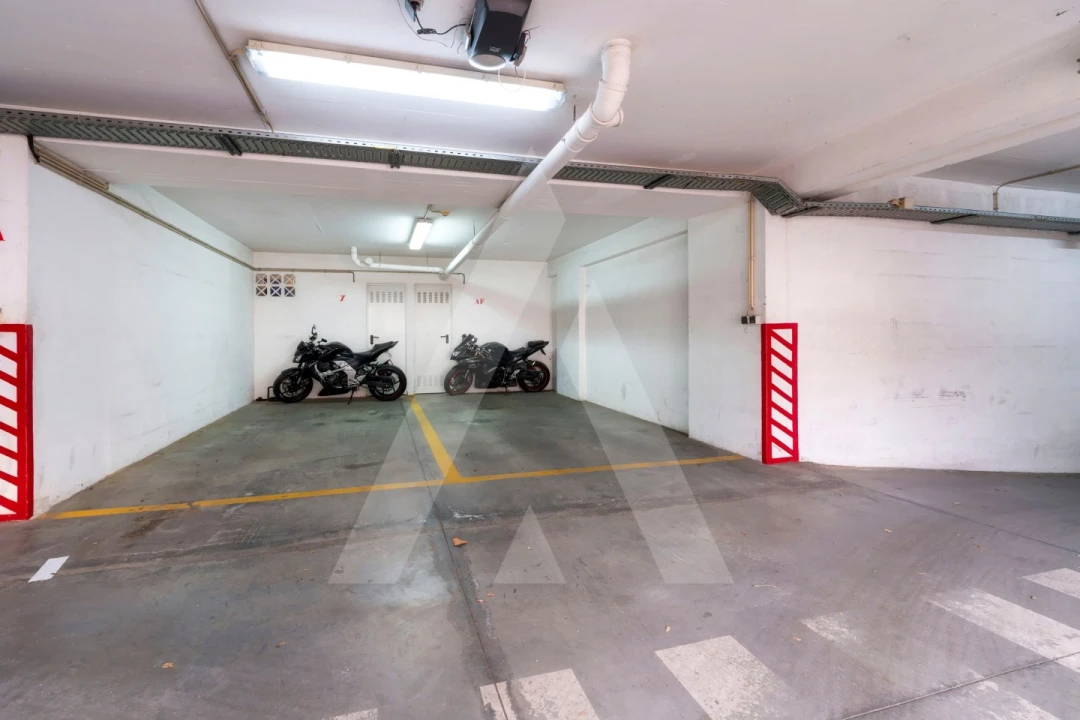 Apartamento T4 para Venda em Faro (Sé e São Pedro) Foto 52