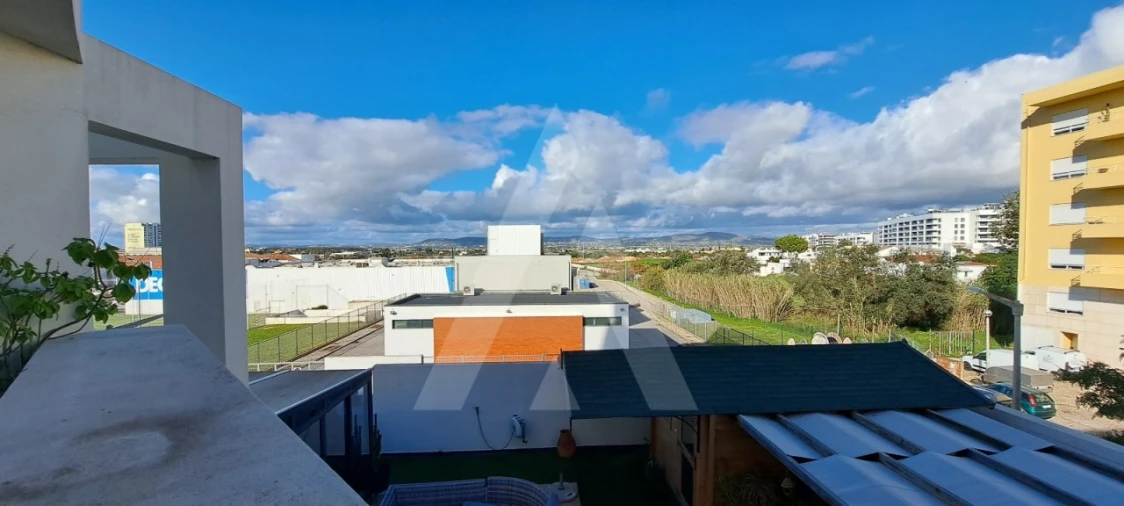 Apartamento T4 para Venda em Faro (Sé e São Pedro) Foto 8