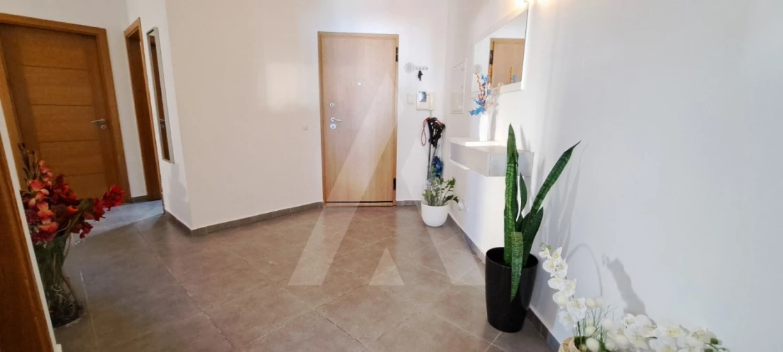 Apartamento T4 para Venda em Faro (Sé e São Pedro) Foto 9
