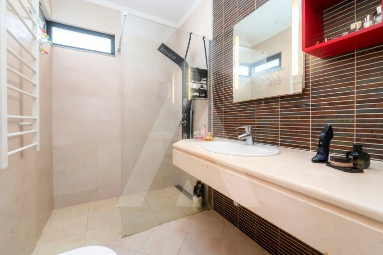 Apartamento T4 para Venda em Faro (Sé e São Pedro) Foto 13