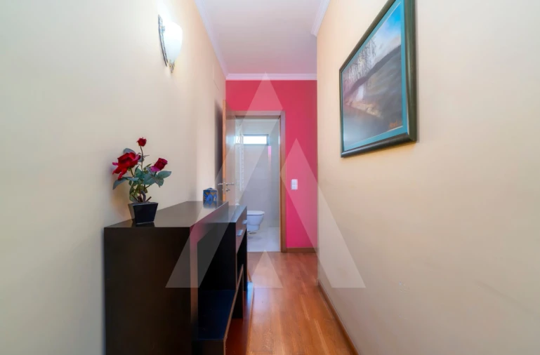 Apartamento T4 para Venda em Faro (Sé e São Pedro) Foto 15