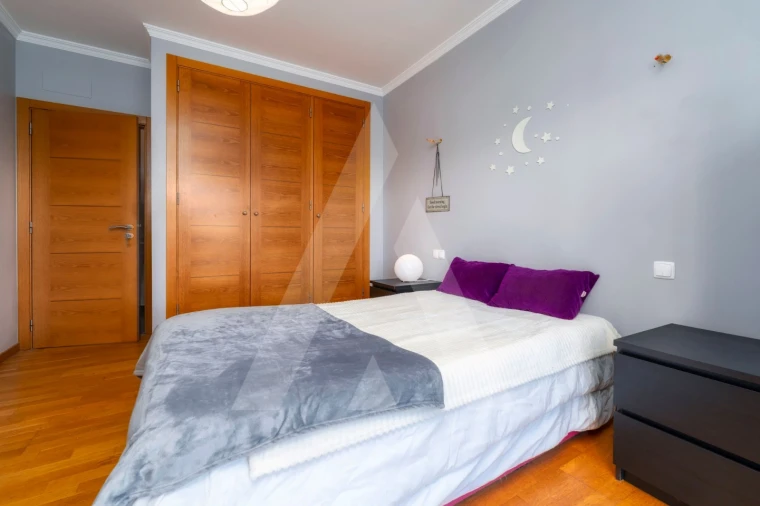 Apartamento T4 para Venda em Faro (Sé e São Pedro) Foto 18