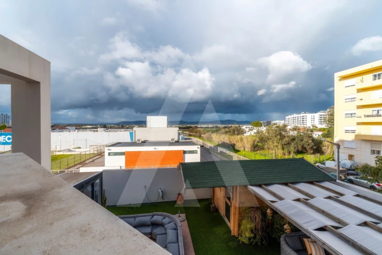 Apartamento T4 para Venda em Faro (Sé e São Pedro) Foto 39