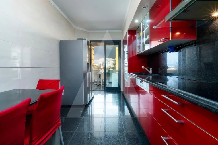 Apartamento T4 para Venda em Faro (Sé e São Pedro) Foto 47