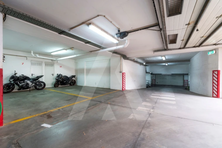 Apartamento T4 para Venda em Faro (Sé e São Pedro) Foto 53