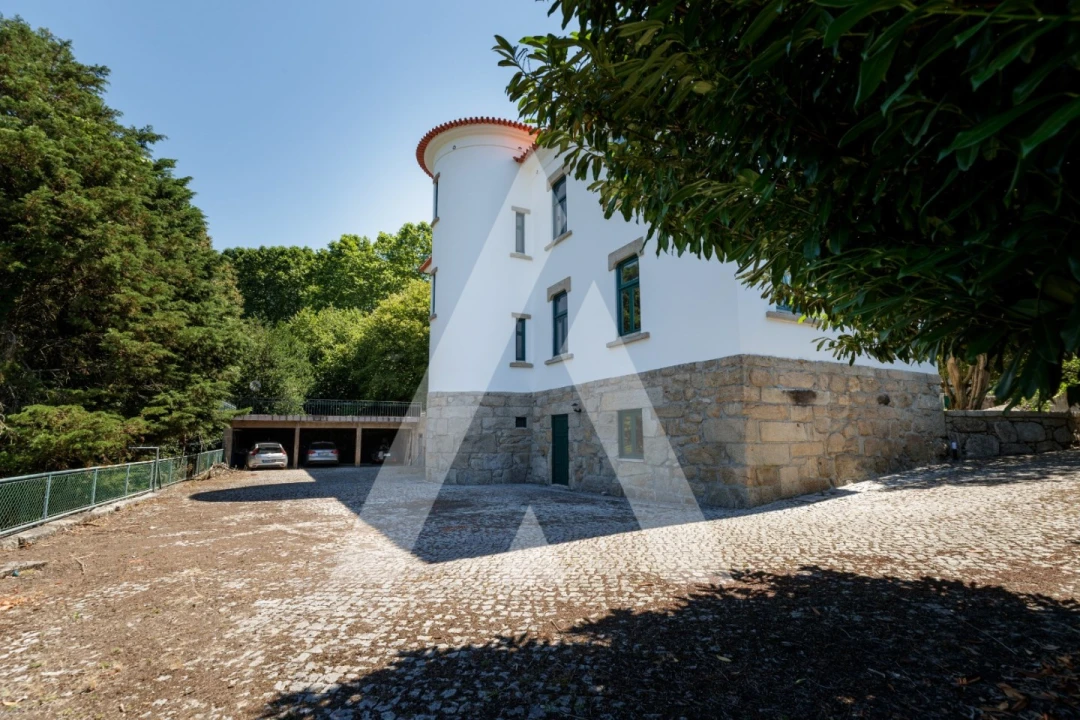 Quinta T4 para Venda em Abragão Foto 2