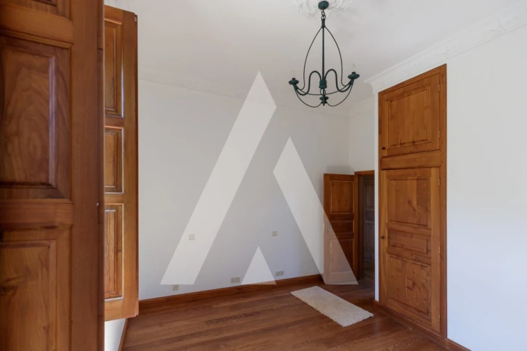 Quinta T4 para Venda em Abragão Foto 4