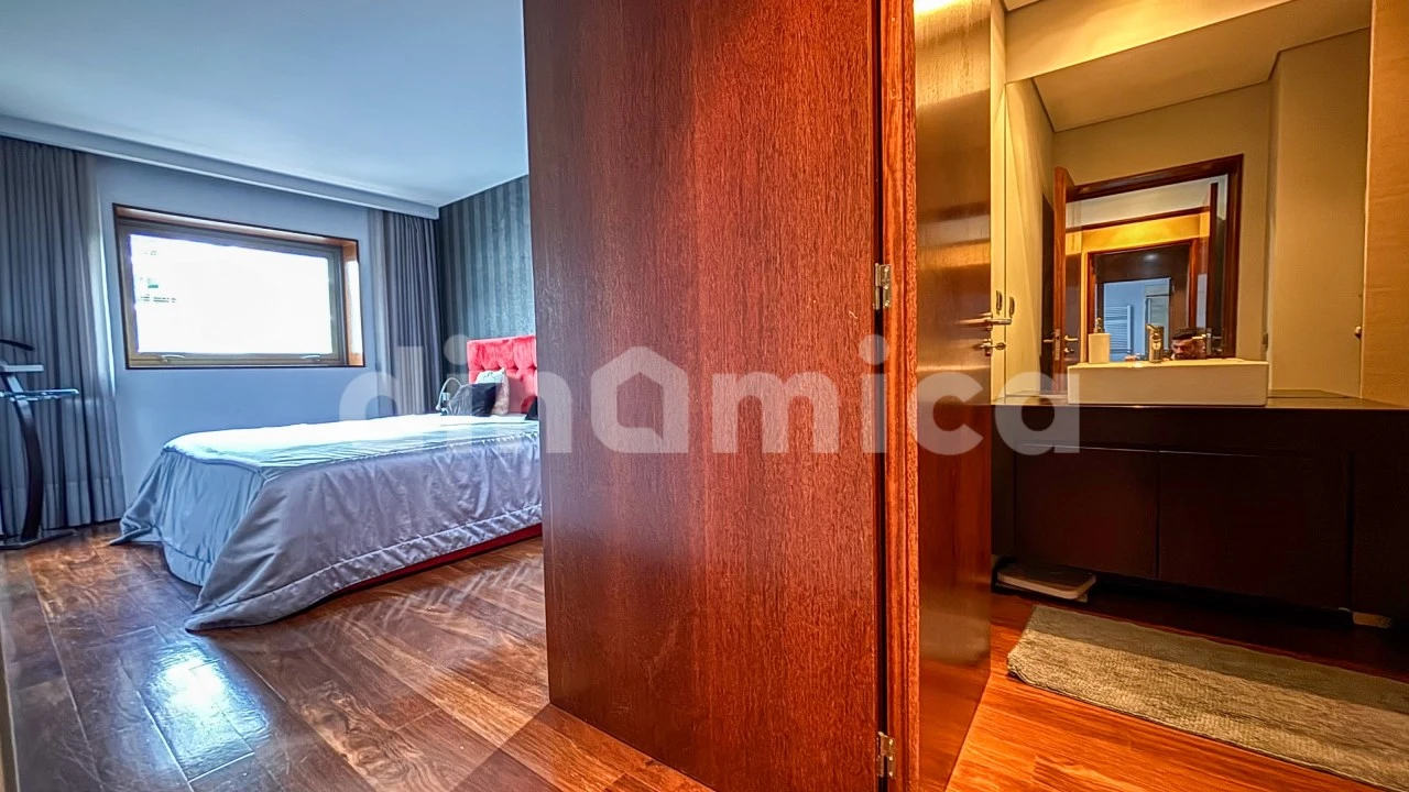 Apartamento T3 para Venda em Antas e Abade de Vermoim Foto 18