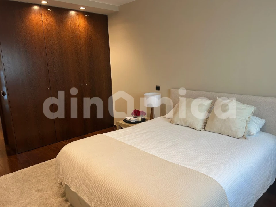 Apartamento T3 para Venda em Antas e Abade de Vermoim Foto 23