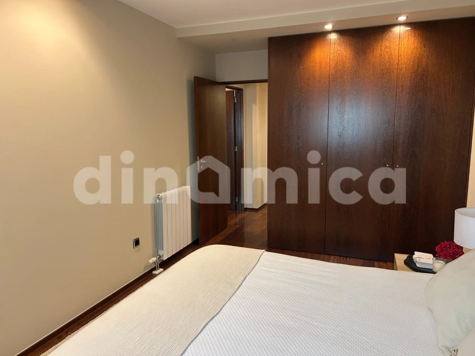 Apartamento T3 para Venda em Antas e Abade de Vermoim Foto 32