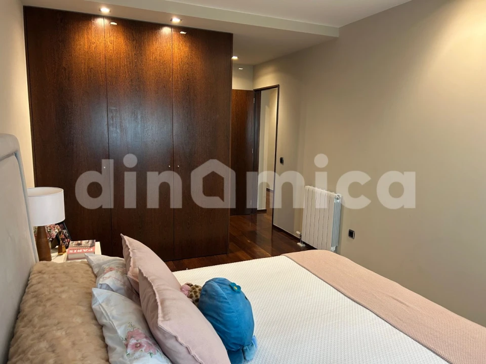 Apartamento T3 para Venda em Antas e Abade de Vermoim Foto 33