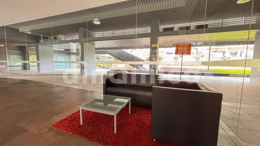 Apartamento T3 para Venda em Antas e Abade de Vermoim Foto 22