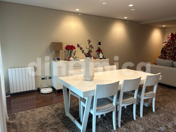 Apartamento T3 para Venda em Antas e Abade de Vermoim Foto 5