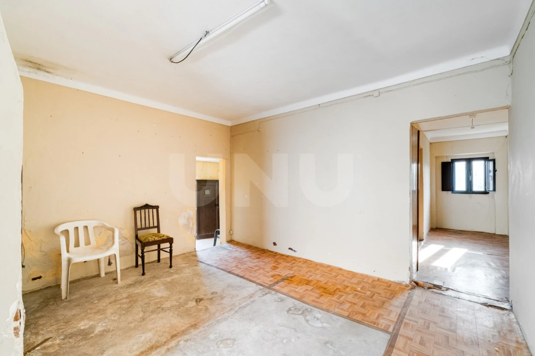 Moradia T2 para Venda em Santiago do Escoural Foto 17