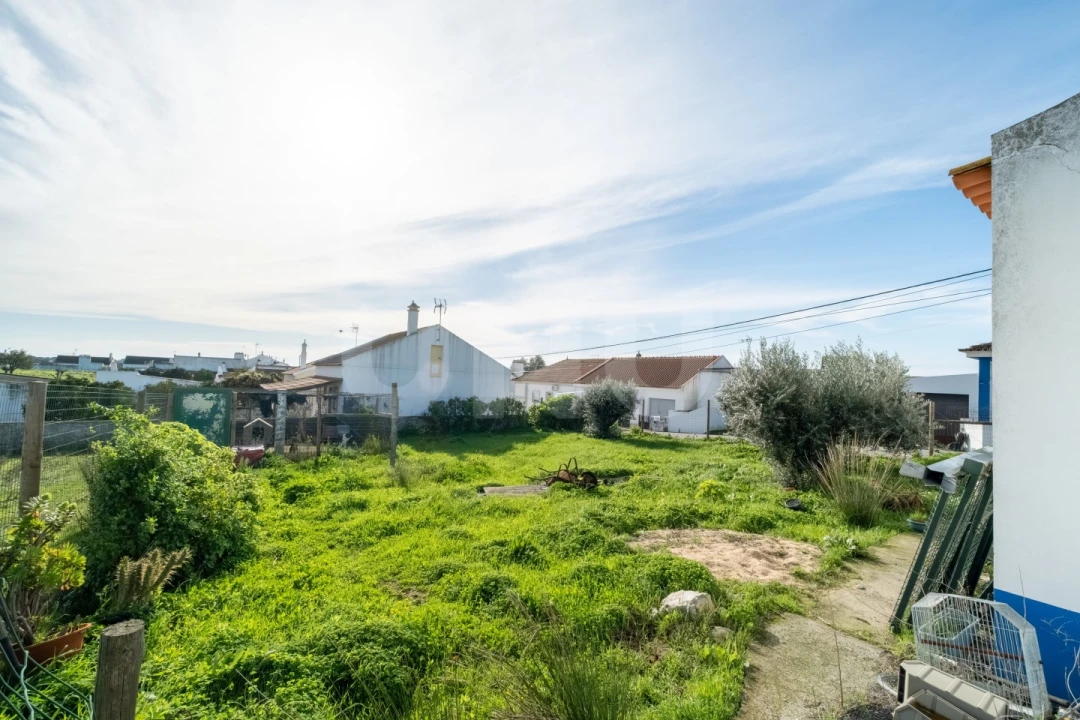 Moradia T2 para Venda em Santiago do Escoural Foto 24