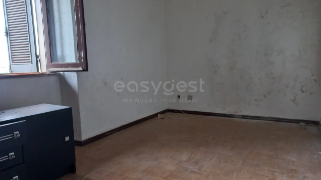 Moradia T3 para Venda em Marmeleira e Assentiz Foto 5