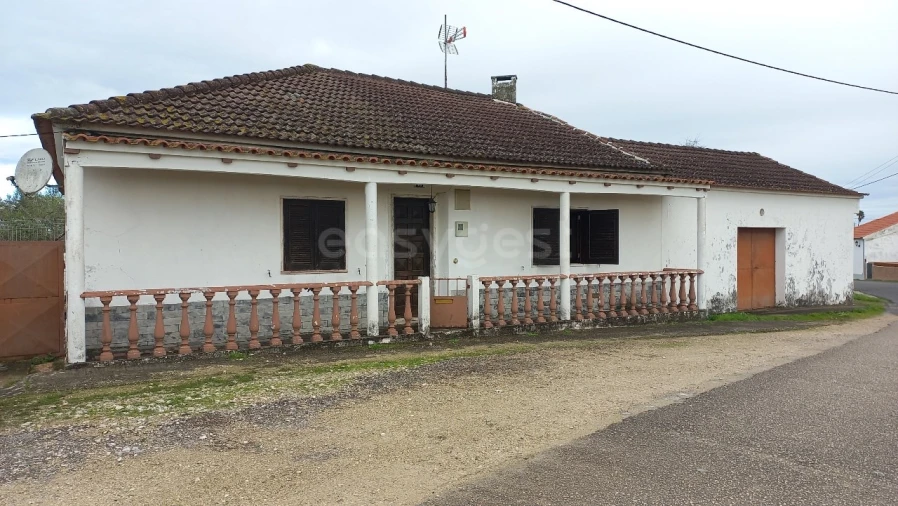 Moradia T3 para Venda em Marmeleira e Assentiz