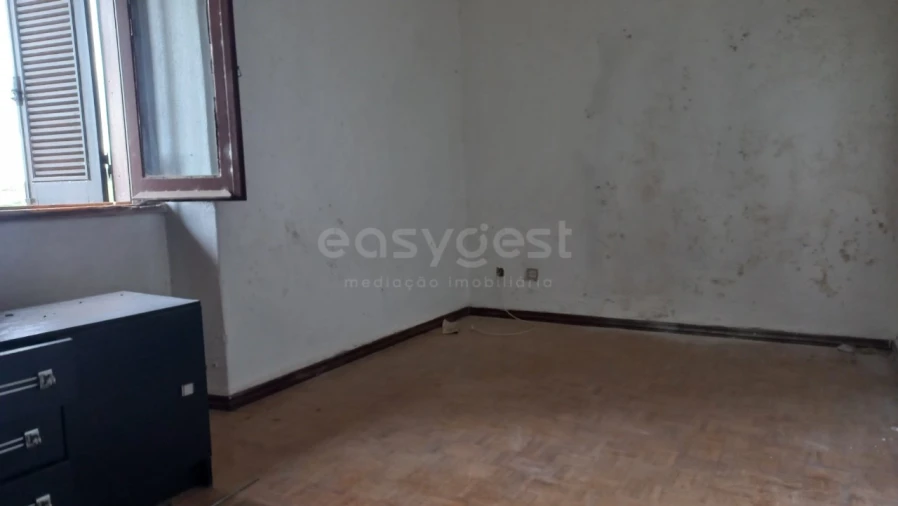 Moradia T3 para Venda em Marmeleira e Assentiz Foto 5