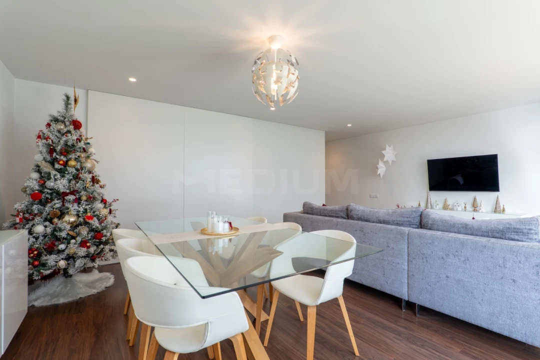 Moradia T3 para Venda em Esmeriz e Cabeçudos Foto 11