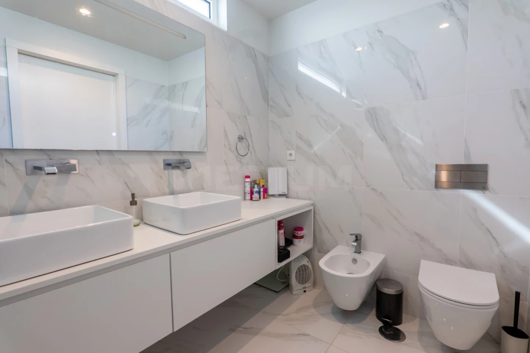 Moradia T3 para Venda em Esmeriz e Cabeçudos Foto 25