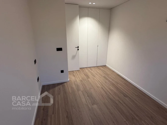 Apartamento T2 para Venda em Barcelos, V.Boa, V.Frescainha Foto 7