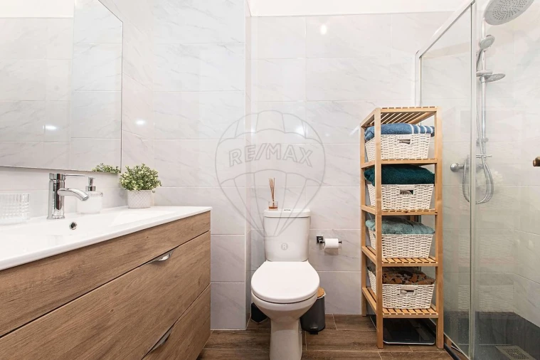 Apartamento T2 para Venda em Vila Franca de Xira Foto 17