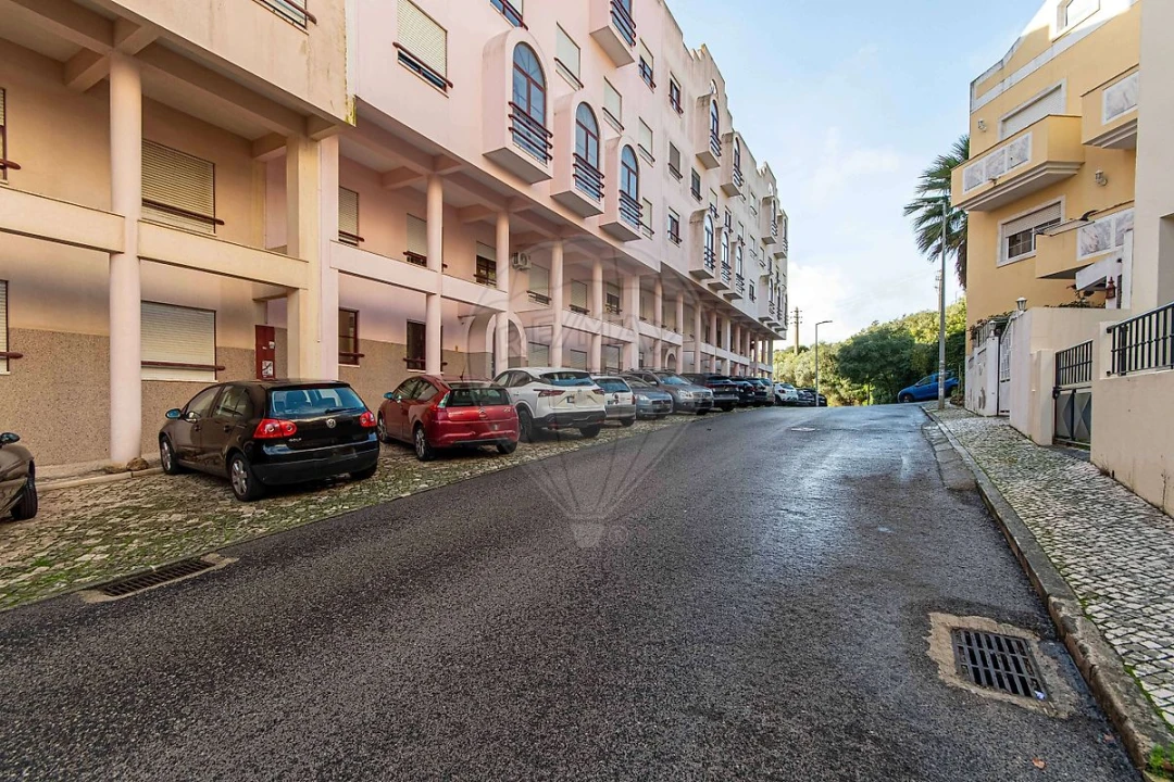 Apartamento T2 para Venda em Vila Franca de Xira Foto 4