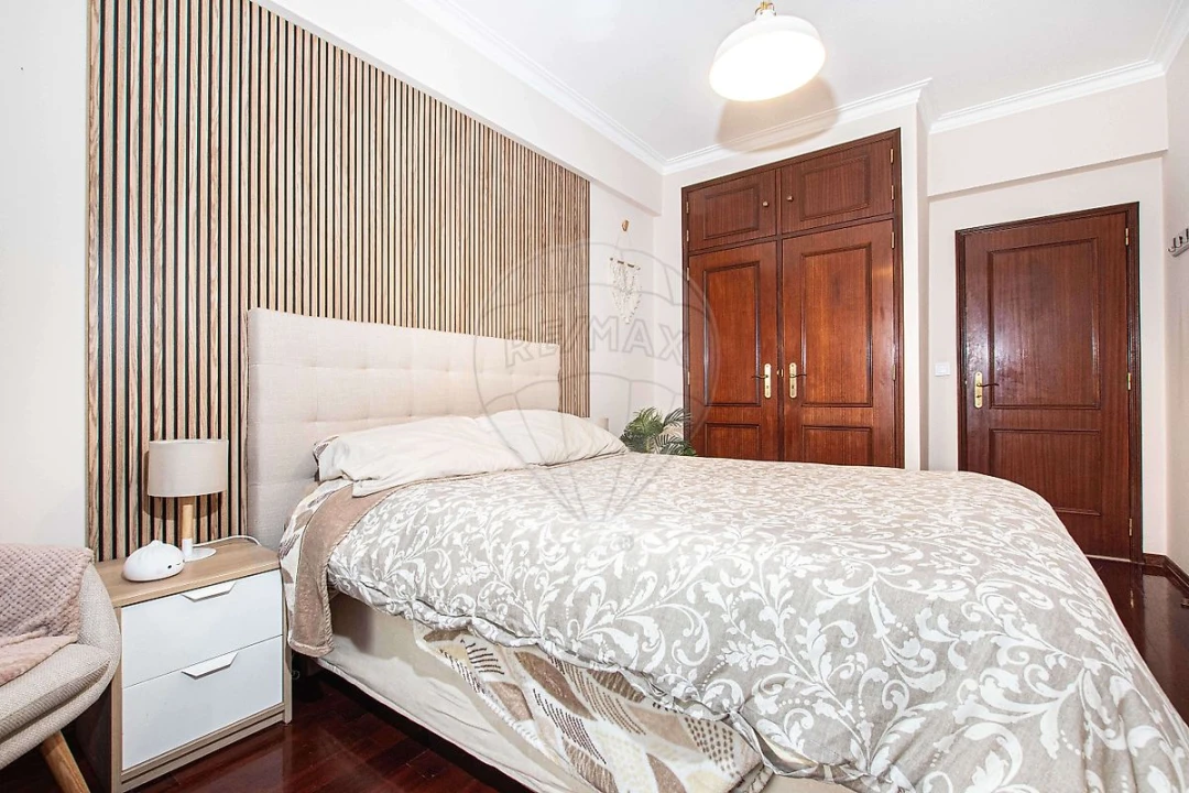 Apartamento T2 para Venda em Vila Franca de Xira Foto 15
