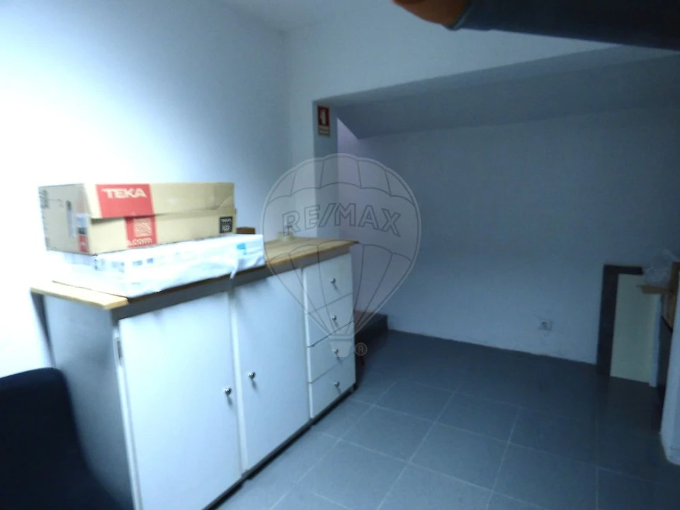 Loja para Venda em Cartaxo e Vale da Pinta Foto 28