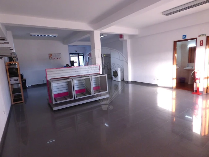 Loja para Venda em Cartaxo e Vale da Pinta Foto 20