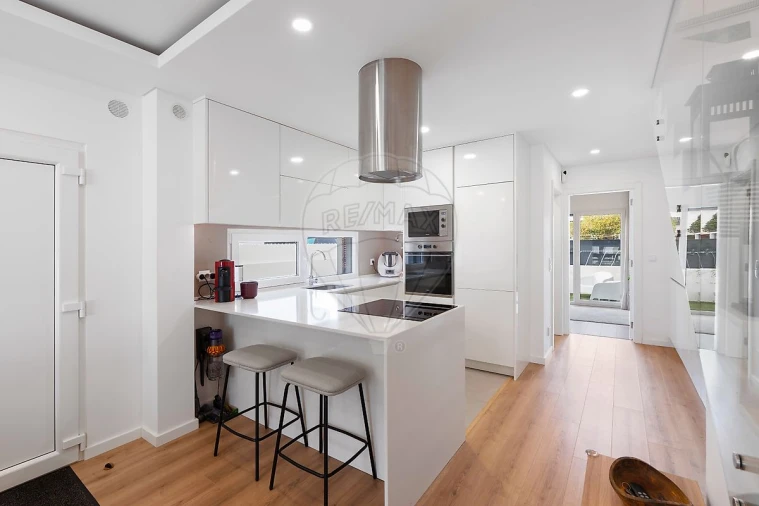 Moradia T3 para Venda em Fernao Ferro Foto 15