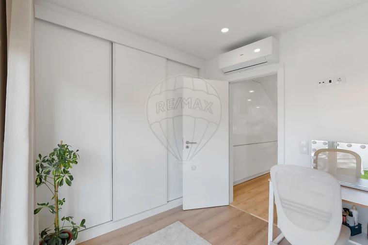 Moradia T3 para Venda em Fernao Ferro Foto 22