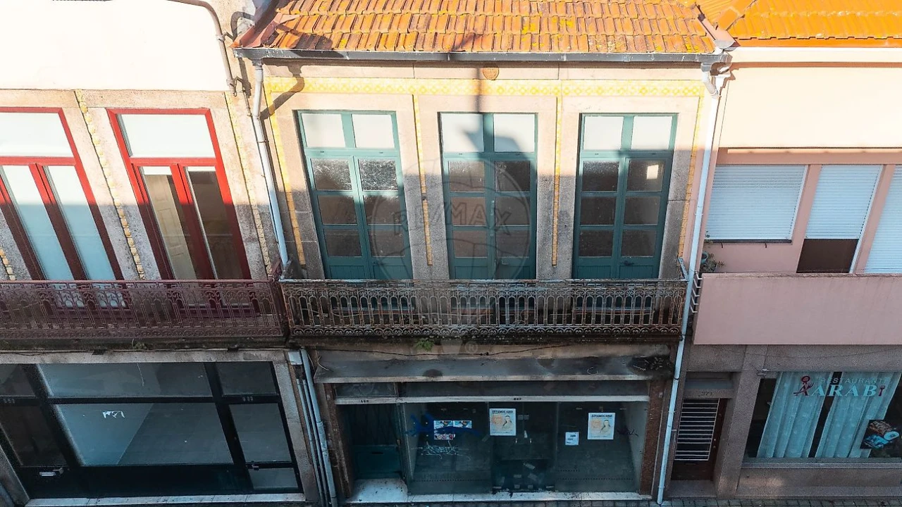 Prédio para Venda em Paranhos Foto 18
