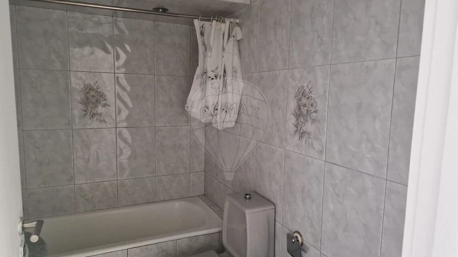 Moradia T3 para Arrendamento em Mafamude e Vilar do Paraíso Foto 12