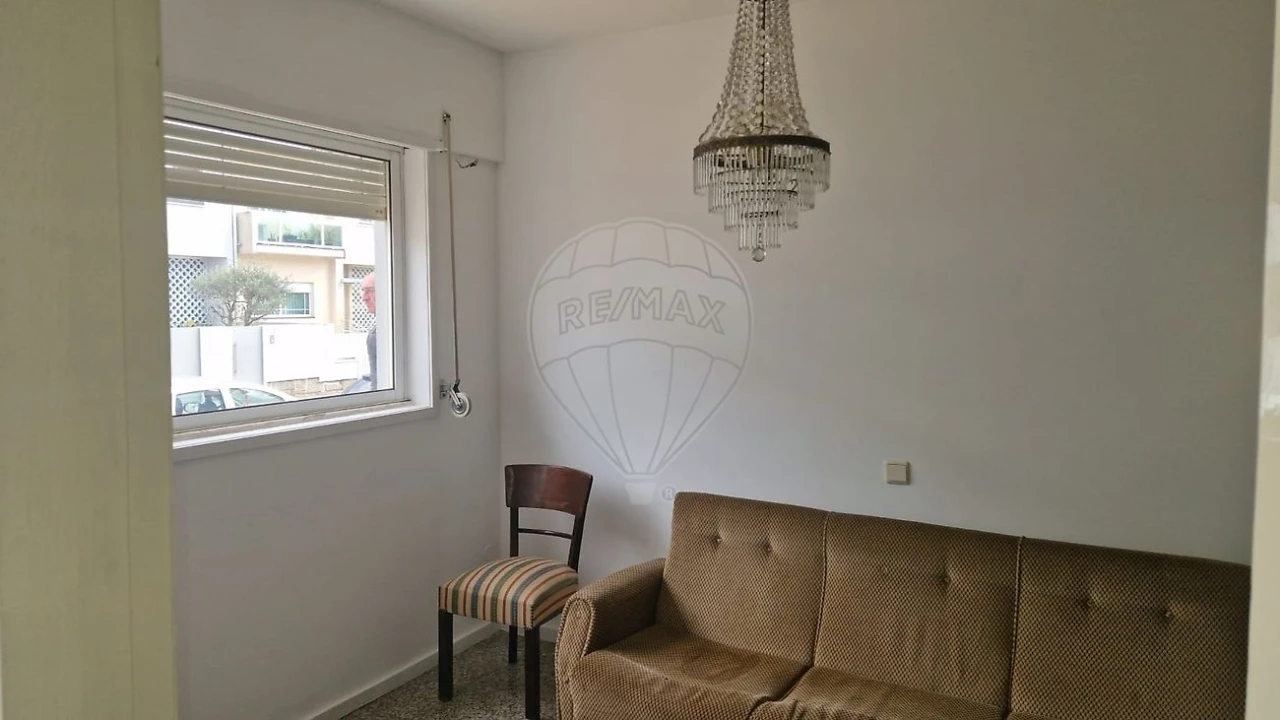 Moradia T3 para Arrendamento em Mafamude e Vilar do Paraíso Foto 6