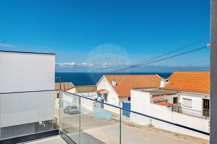 Moradia T4 para Venda em São Pedro da Cadeira Foto 24