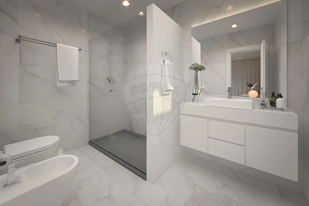 Moradia T4 para Venda em São Pedro da Cadeira Foto 13