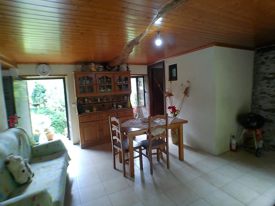 Moradia T1 para Venda em São Martinho das Moitas e Covas do Rio Foto 23