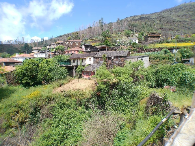 Moradia T1 para Venda em São Martinho das Moitas e Covas do Rio Foto 7