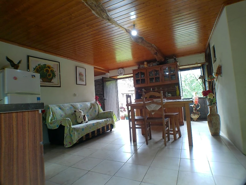 Moradia T1 para Venda em São Martinho das Moitas e Covas do Rio Foto 25