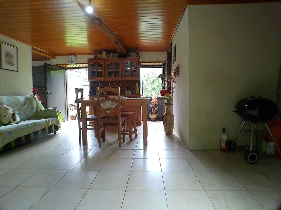 Moradia T1 para Venda em São Martinho das Moitas e Covas do Rio Foto 24