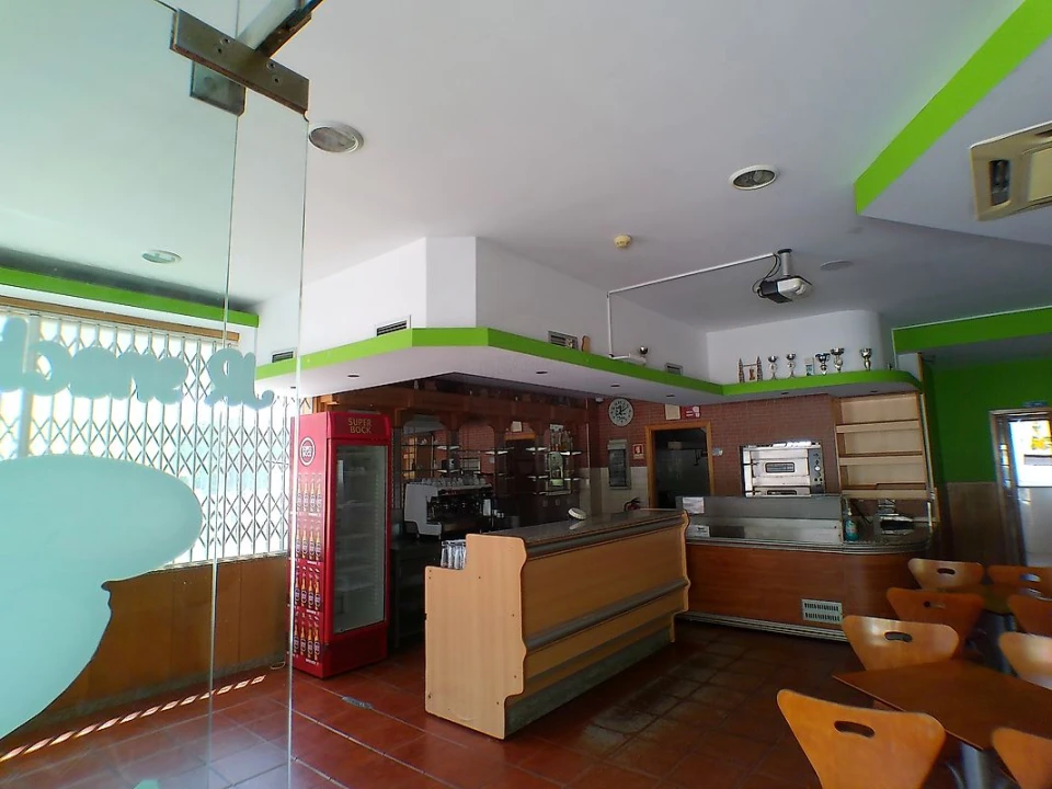 Negócio para Venda em Sebolido Foto 24